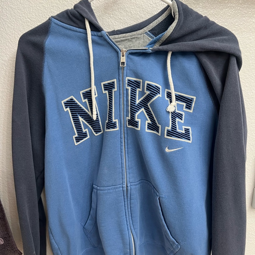 Vintage Nike Blue Sweater